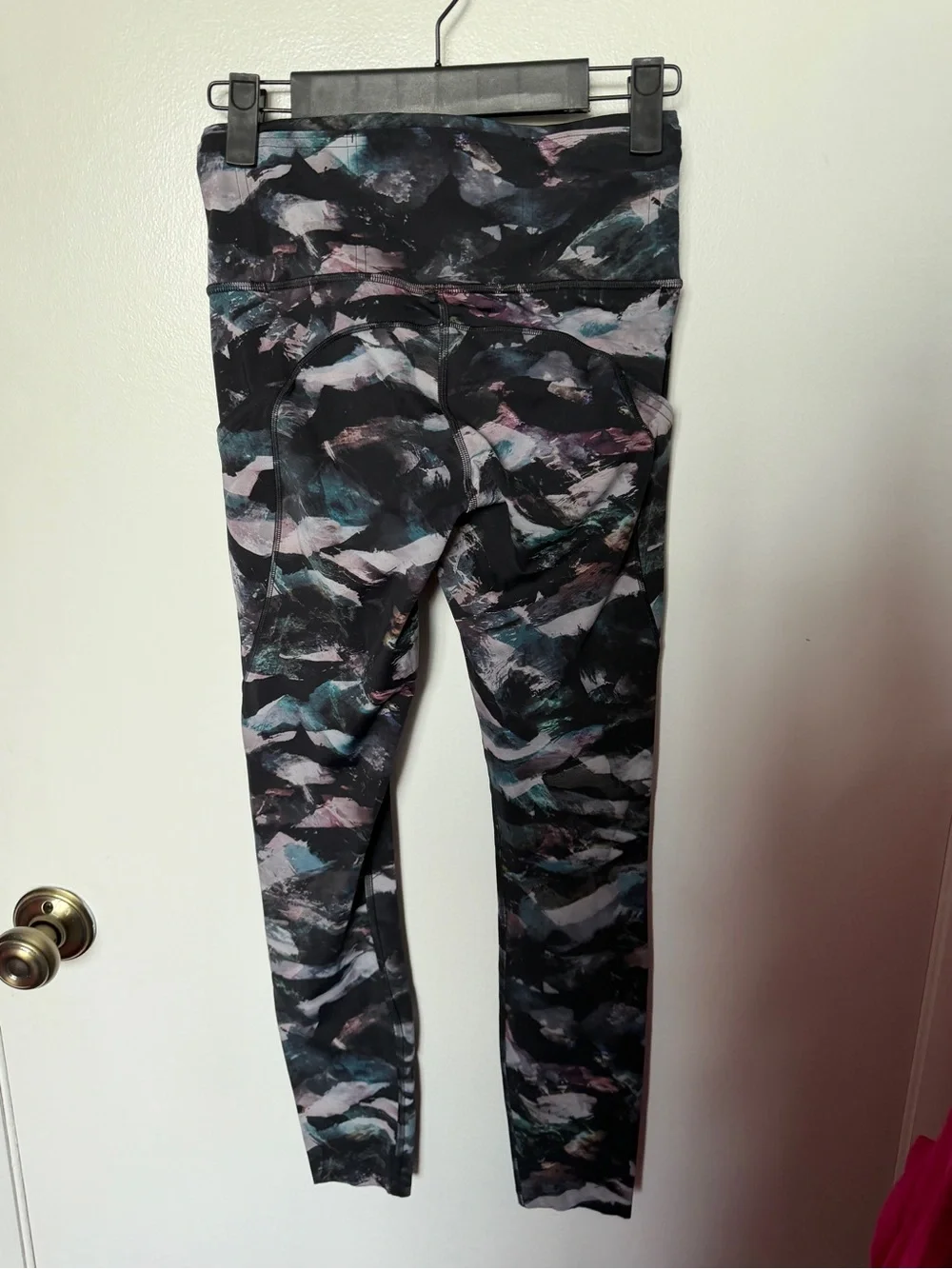 Lululemon Fast and Free Tight 25